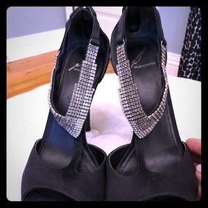 Beautiful Brian Atwood Sandals!!